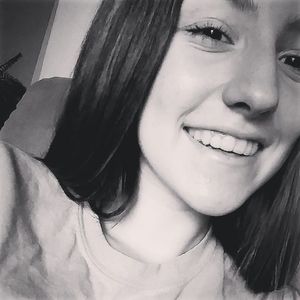 Meet your Posher, Jenna